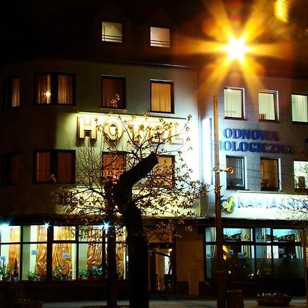 Hotel Anka Слубице Екстериор снимка