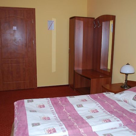 Hotel Anka Слубице Екстериор снимка